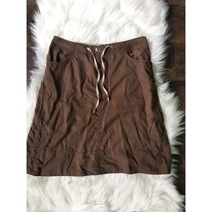 Mountain hardware performance skirt
